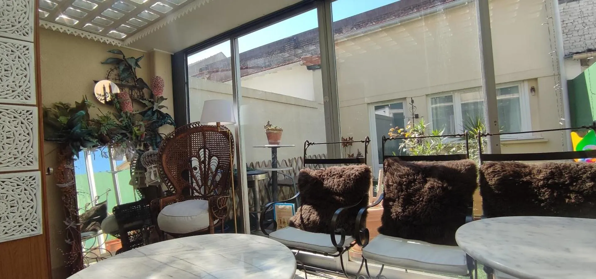 Holiday home Paris Authentic House Entier 1920'S Villa Metro Line 7 For Groups France
